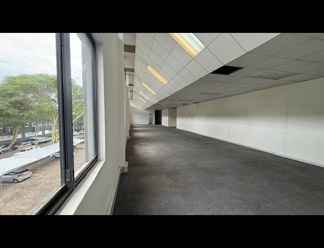 789M² OFFICE TO LET IN UMGENI BUSINESS PARK